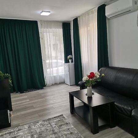 Apartament Sonya Bukares Bagian luar foto