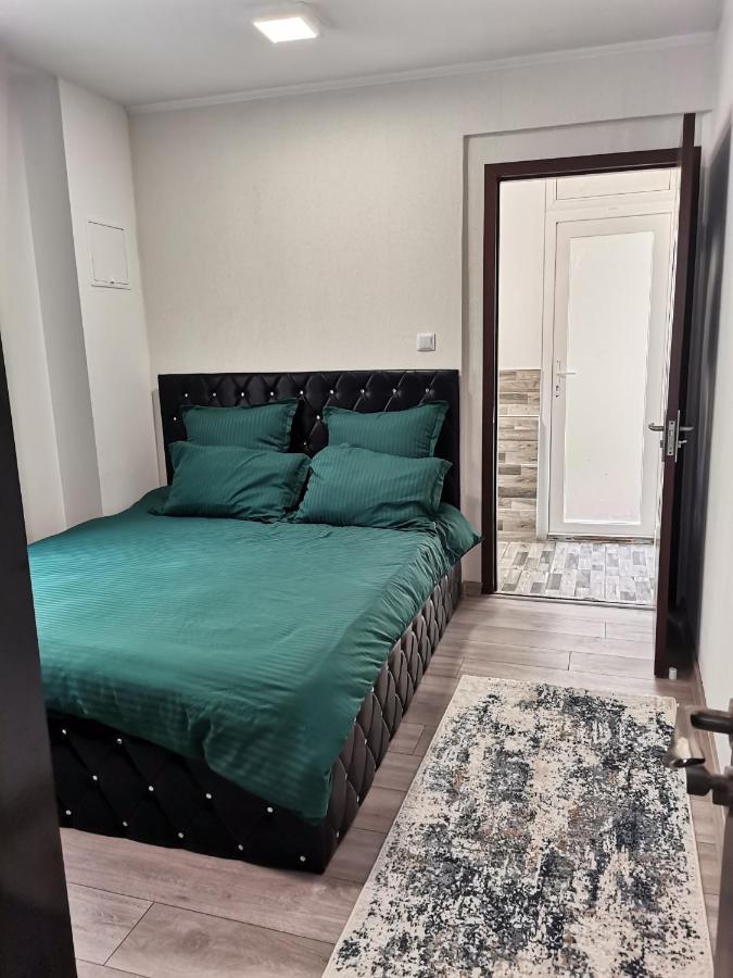 Apartament Sonya Bukares Bagian luar foto